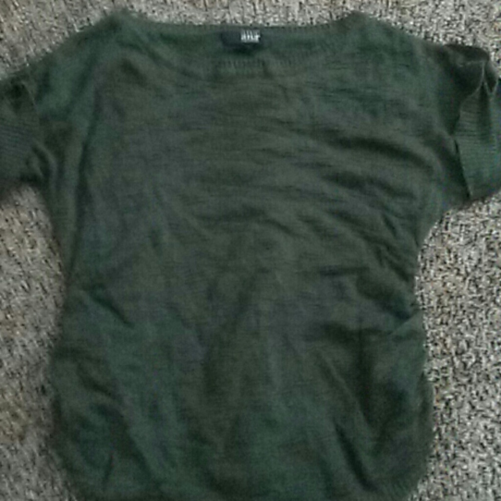 Rouched side army green shirt